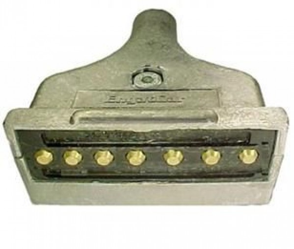 Tomada Quadr Macho 07-polo Eletra (p/cavalo)