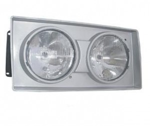 Farol Vw Titan 15180 17210 18310 23210 23220 23250 Esq Titam