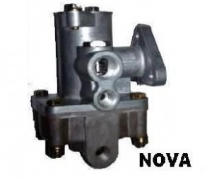 Valvula Distrib Mestre Carreta 1/2x1/4 3-saidas Nova Distribuidora Carretamoderna F4-806